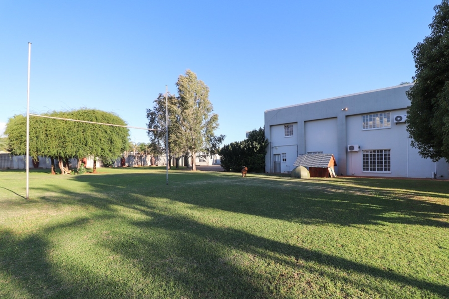 4 Bedroom Property for Sale in Wilkoppies North West